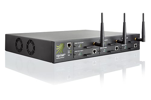 The picture shows the Ascend Multichannel VPN Router 2620, a powerful router for bundling Internet connections and setting up VPN connections. The router is housed in a black casing and placed on a white background. The device has several connections for Ethernet cables and SIM cards and can therefore use several Internet connections simultaneously. The Multichannel VPN Router 2620 is particularly useful for use in companies or organizations with multiple locations that require a secure and reliable connection. The router offers high availability and can also be used as a VPN gateway to establish a secure connection between different locations. The router is easy to configure and offers extensive functions for managing network connections and VPNs