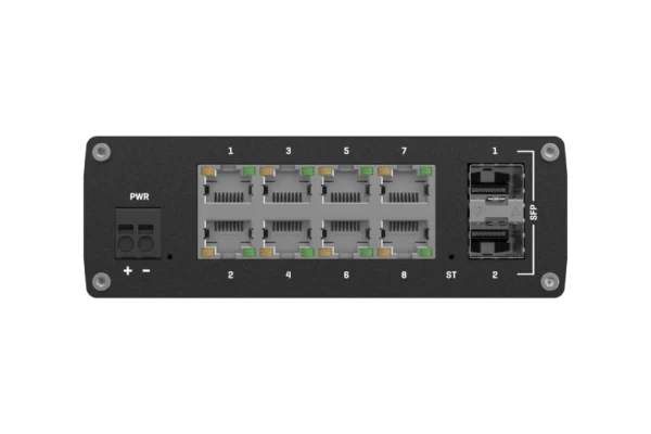 Conmutador de red con puertos Ethernet y conexión de alimentación